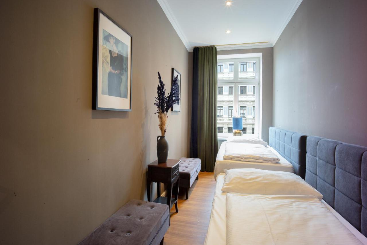 Leipzig-Suites No.12 4 Zimmer Apartment Und Balkon Екстер'єр фото