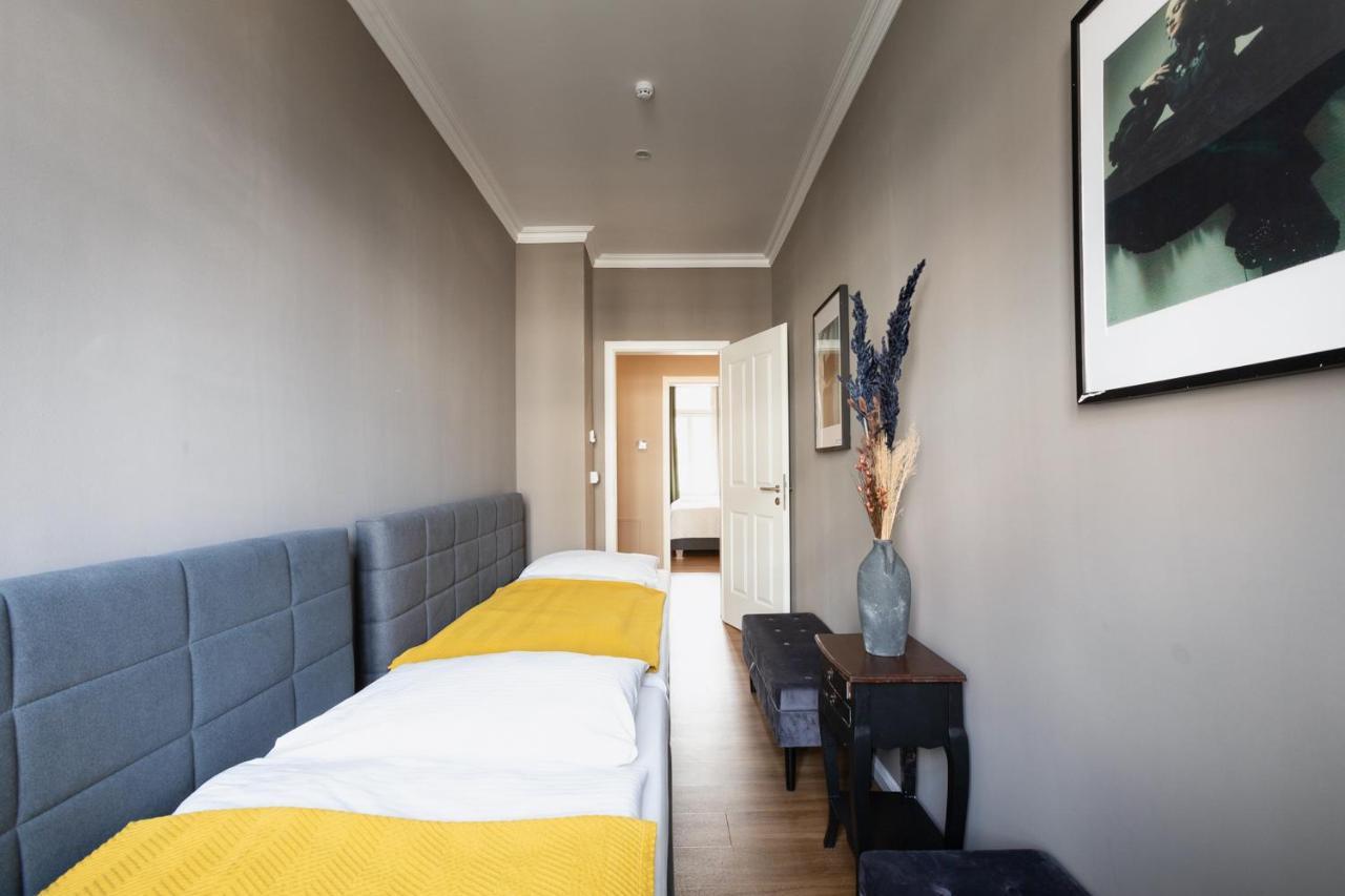 Leipzig-Suites No.12 4 Zimmer Apartment Und Balkon Екстер'єр фото